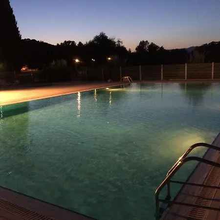 L'oasis De Provence Campeggio